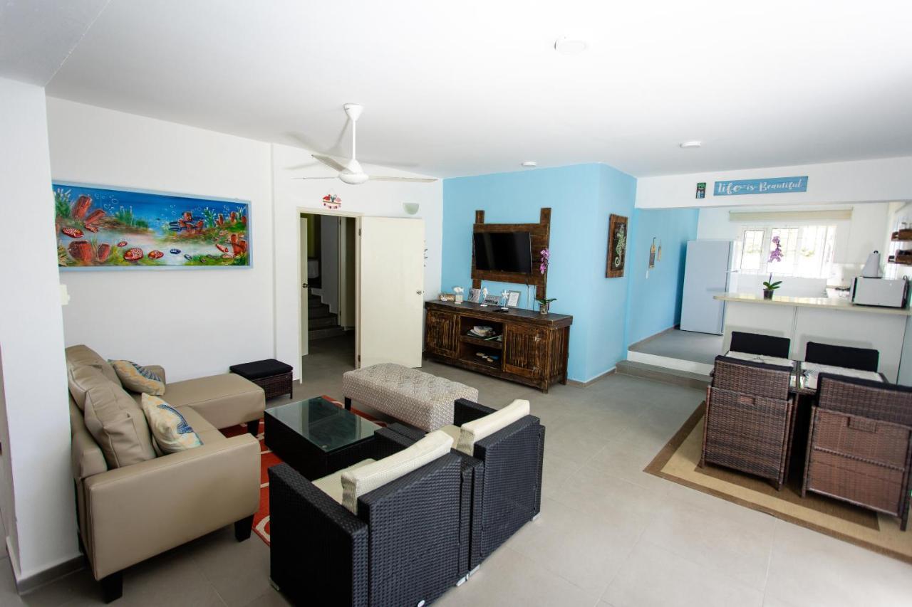 Westpunt Beach Apartments Willemstad Exterior photo